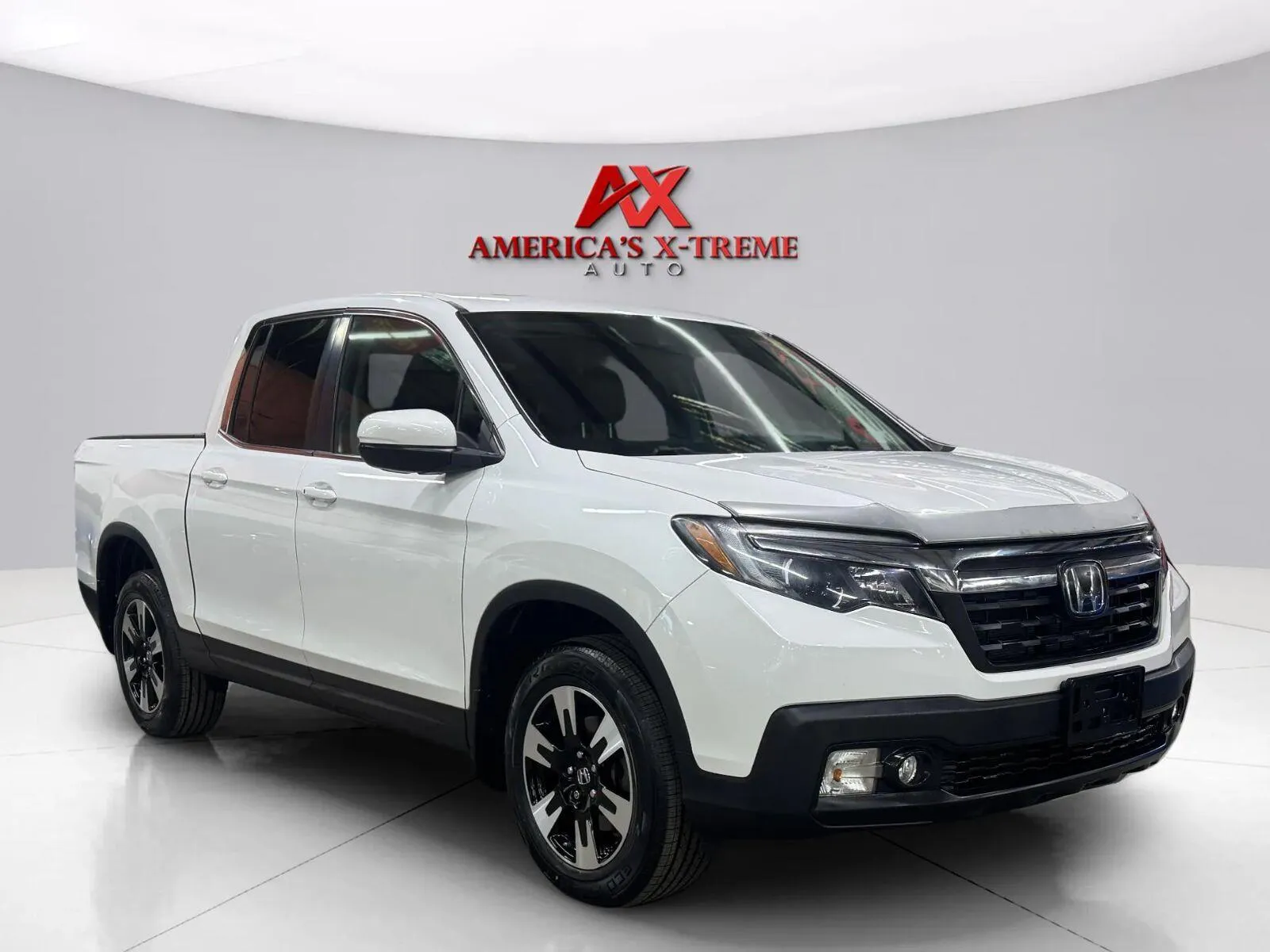 Honda Ridgeline photo 8