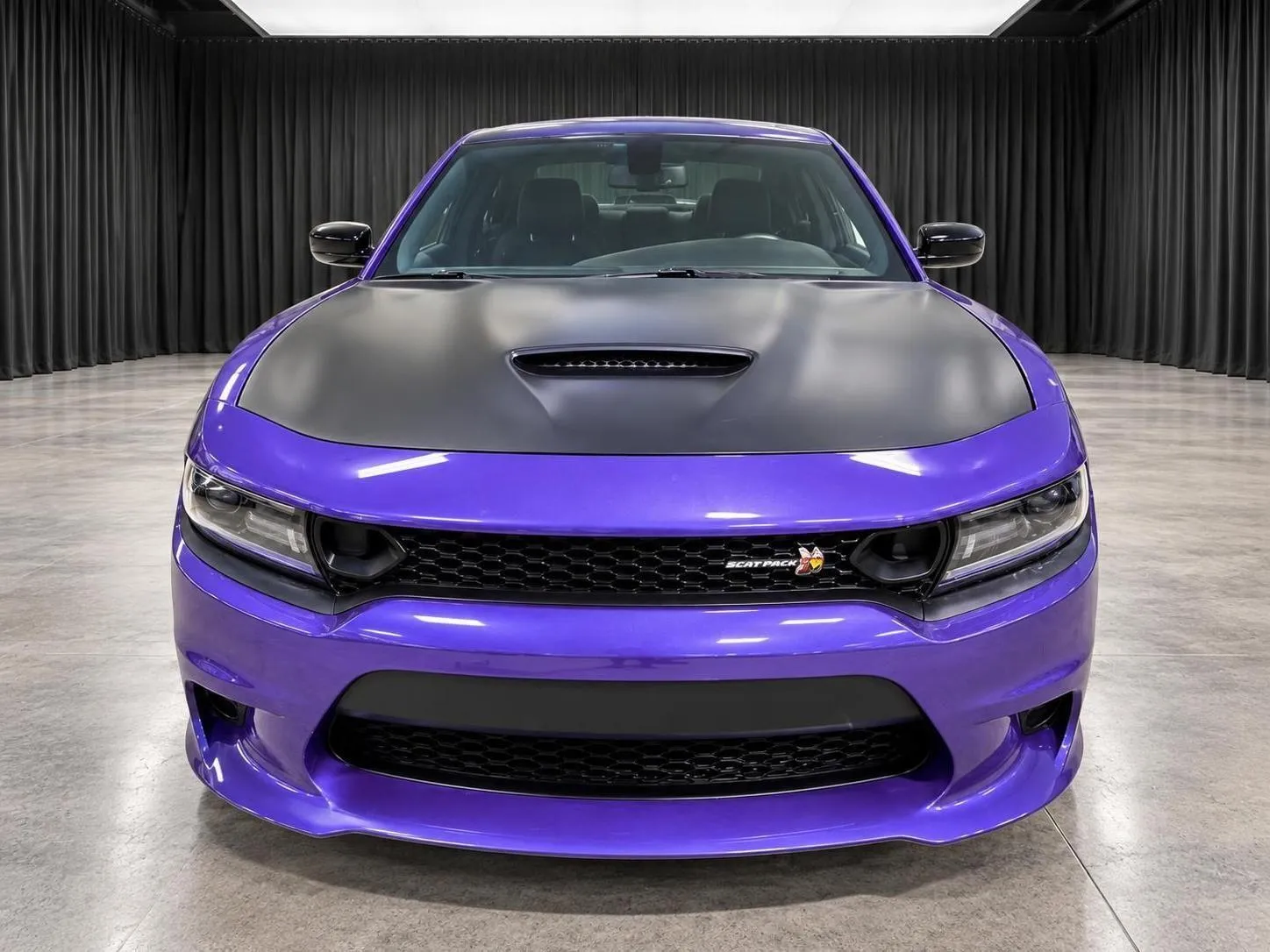 Dodge Charger photo 10