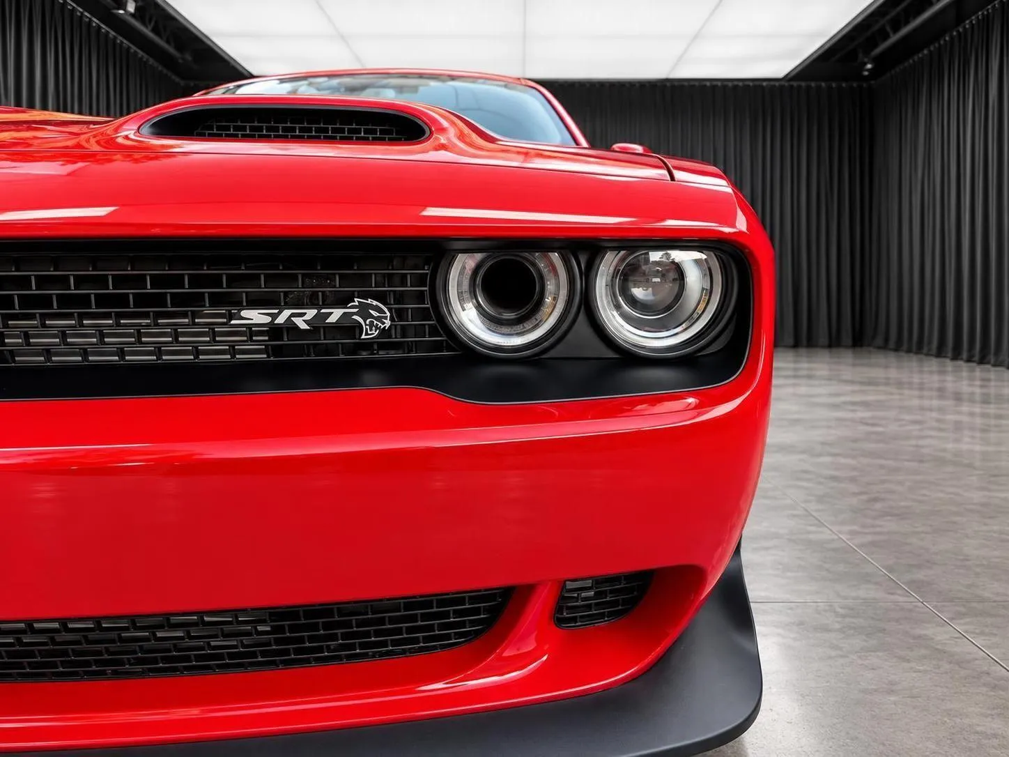 Dodge Challenger photo 12