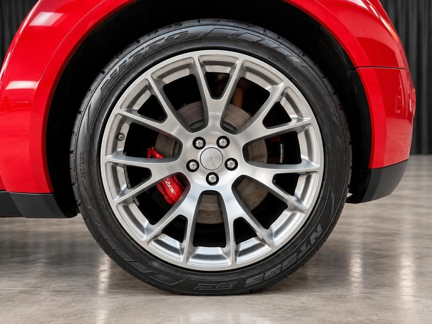 Dodge Challenger photo 33