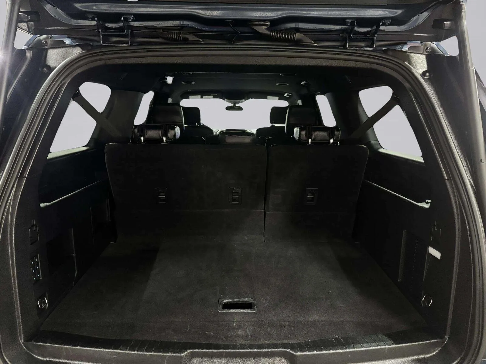 Ford Expedition MAX photo 20