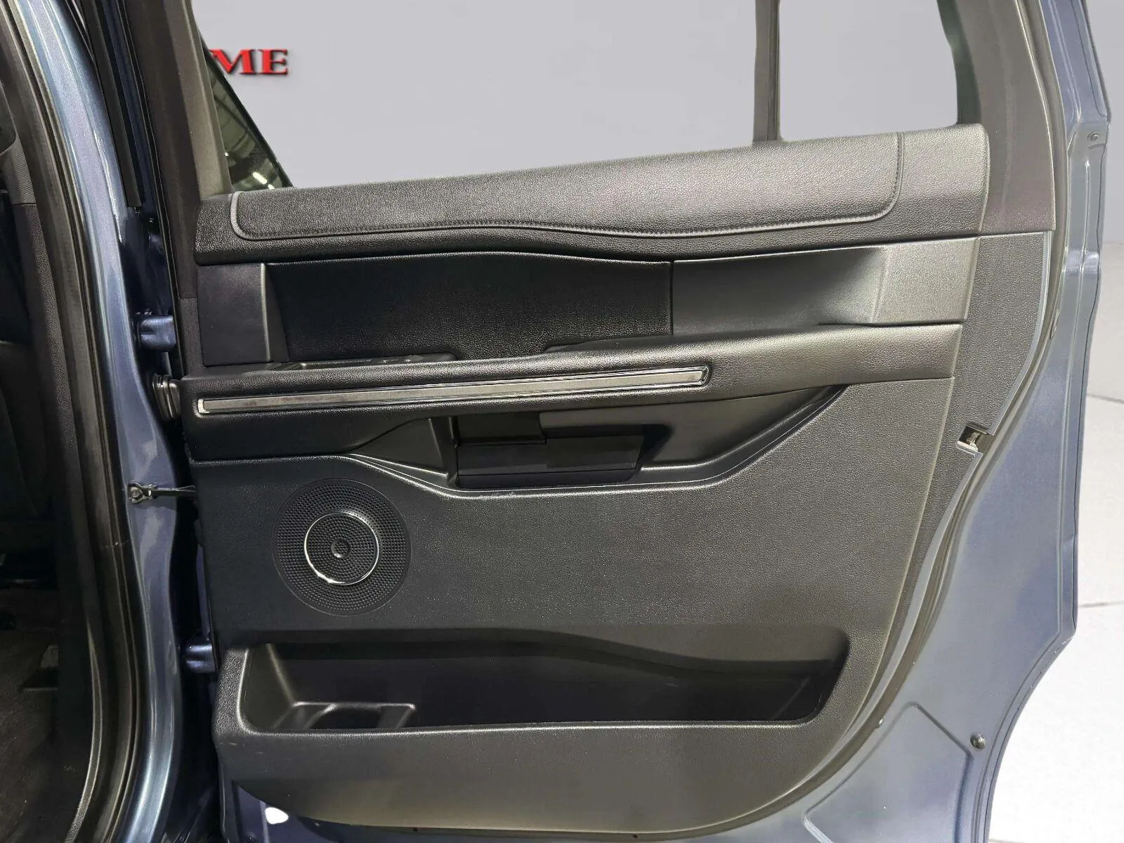 Ford Expedition MAX photo 22