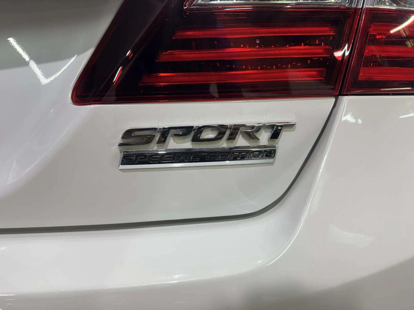 Honda Accord photo 16
