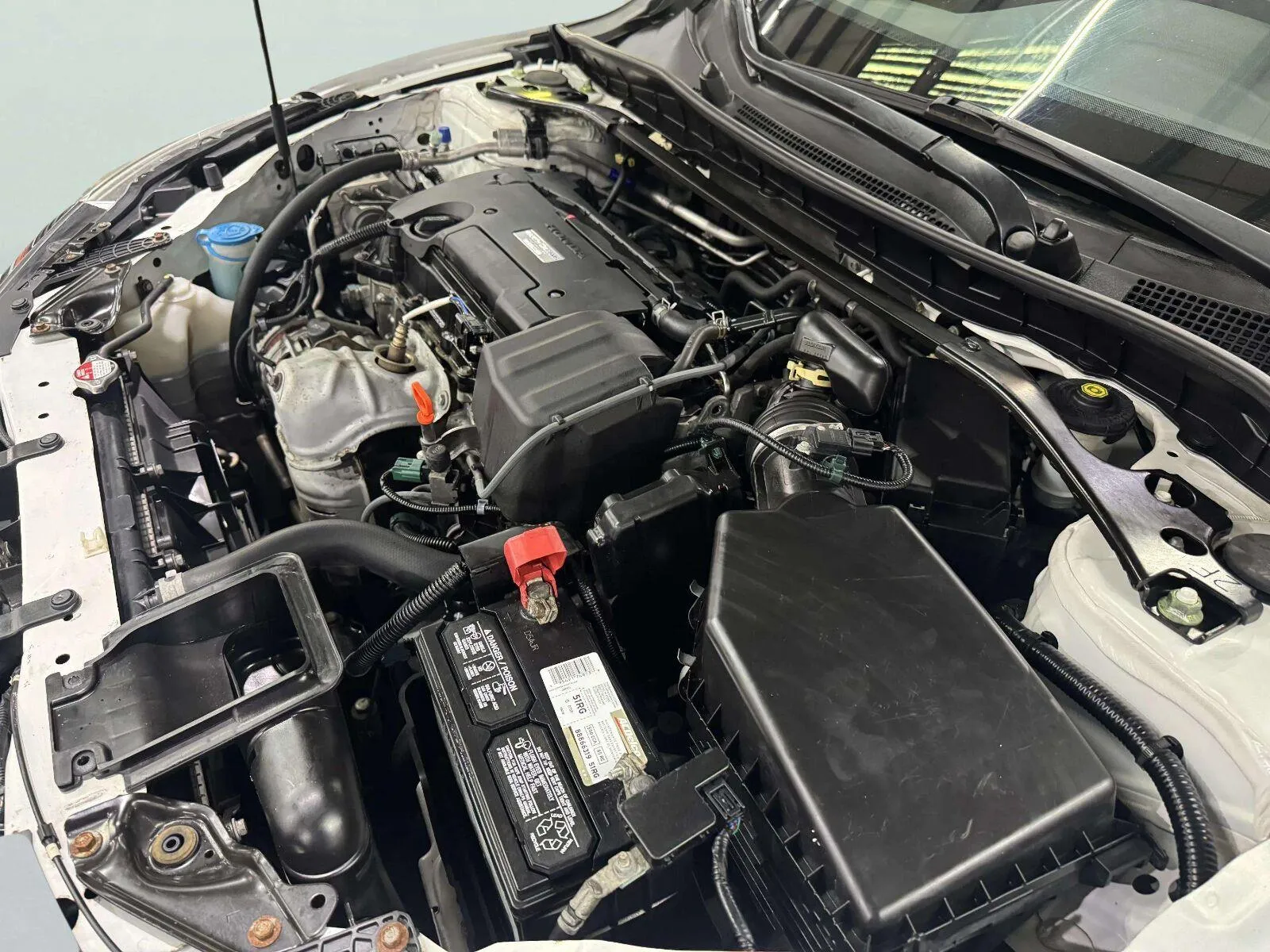 Honda Accord photo 36
