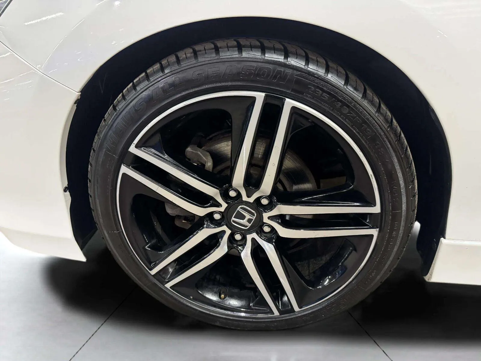Honda Accord photo 41