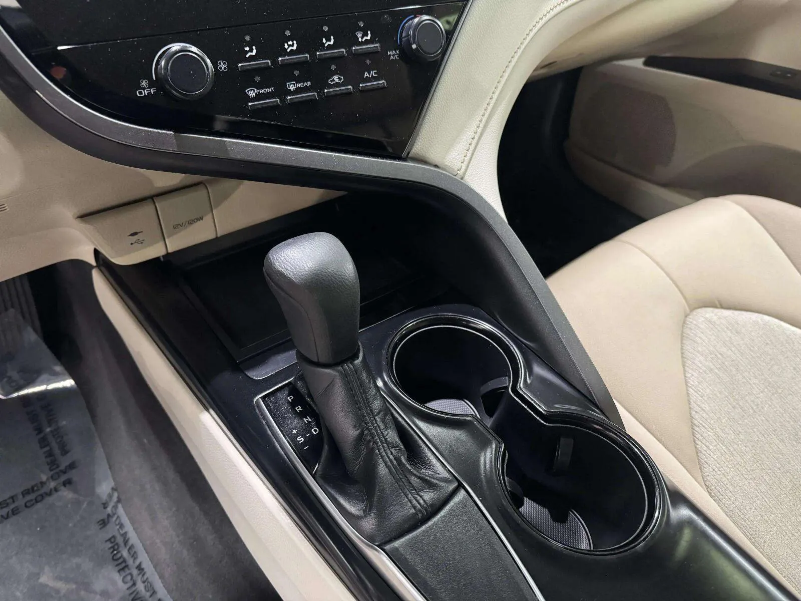 Toyota Camry photo 23