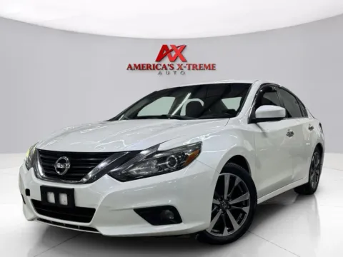 White 2017 Nissan Altima 2.5 SR for sale in Atlanta, GA