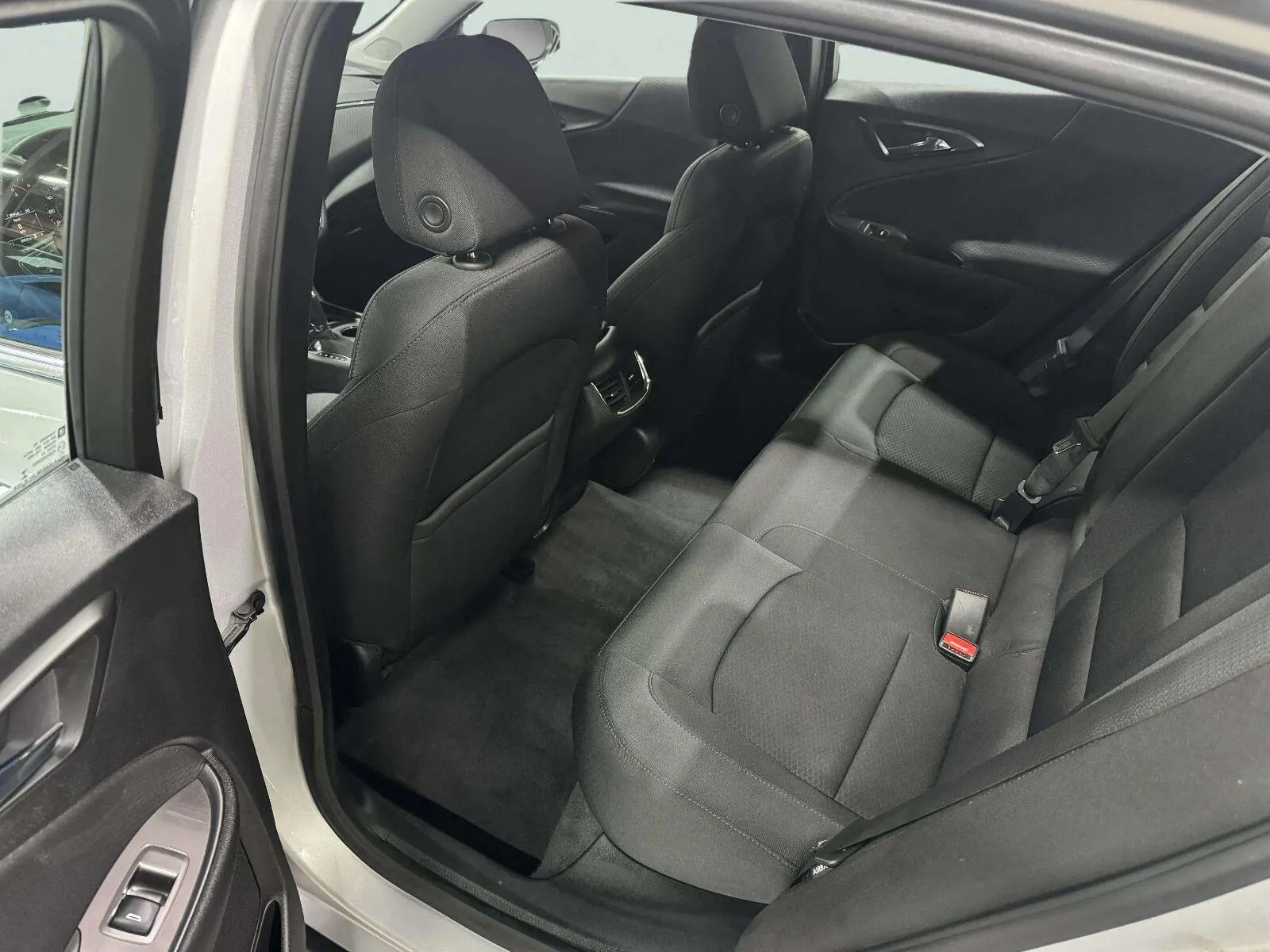Chevrolet Malibu photo 11
