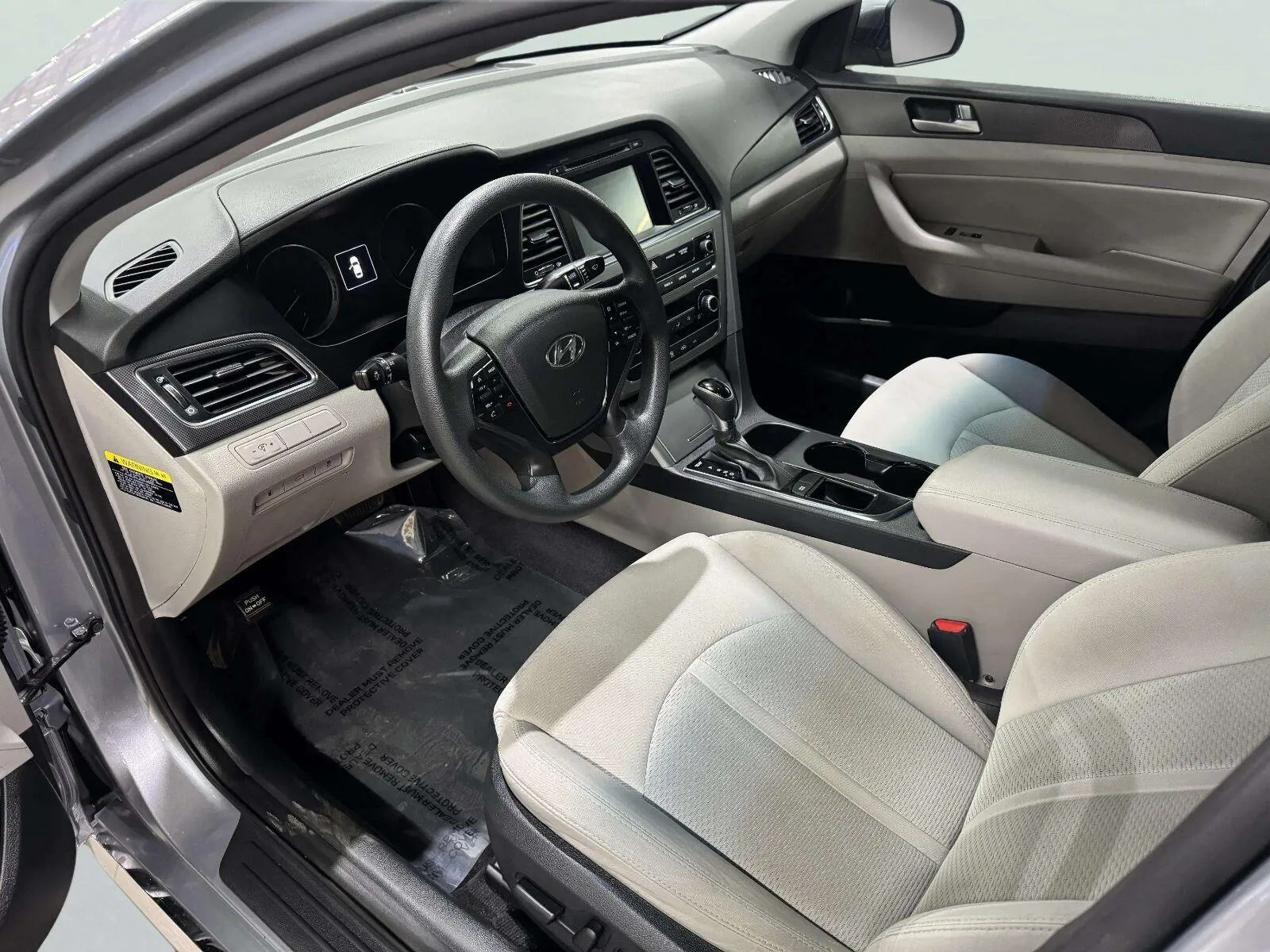 Hyundai Sonata photo 23