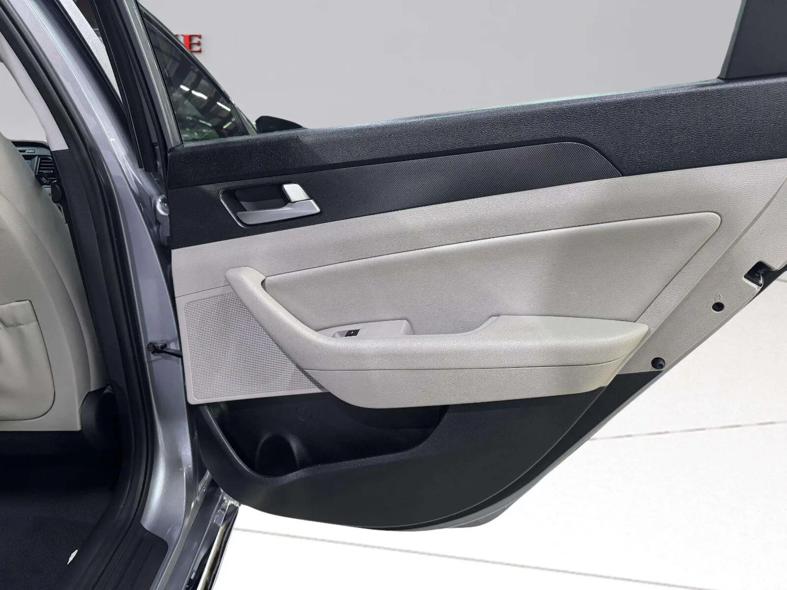 Hyundai Sonata photo 38