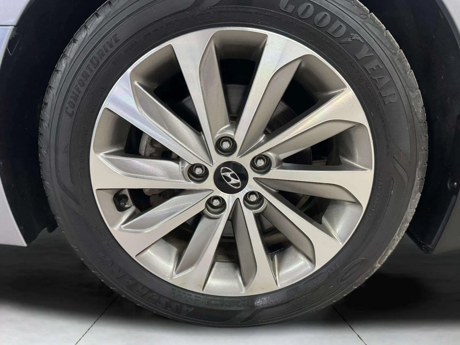 Hyundai Sonata photo 45