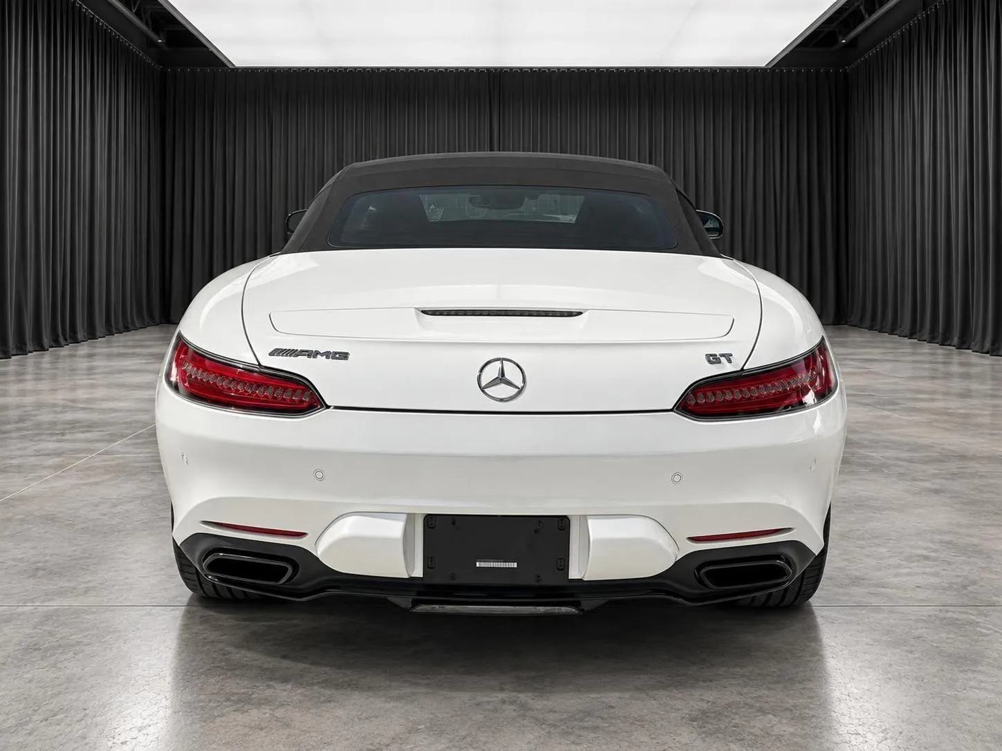 Mercedes-Benz AMG GT photo 5
