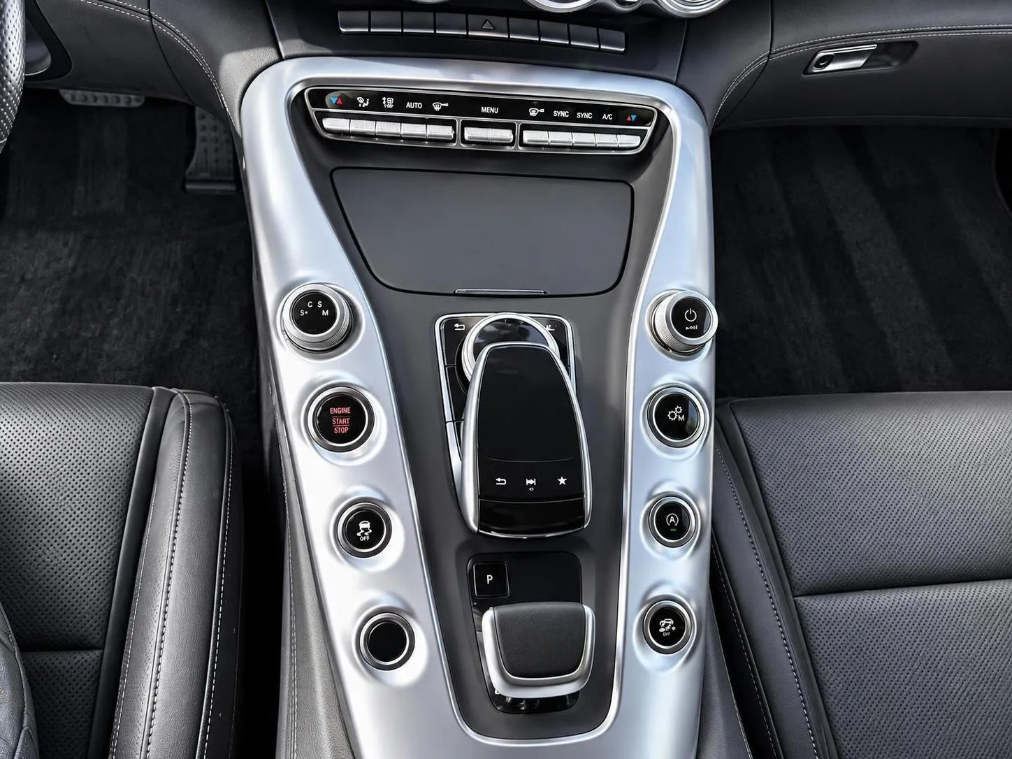 Mercedes-Benz AMG GT photo 15