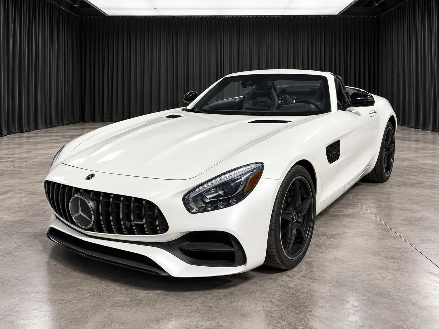 Mercedes-Benz AMG GT photo 20