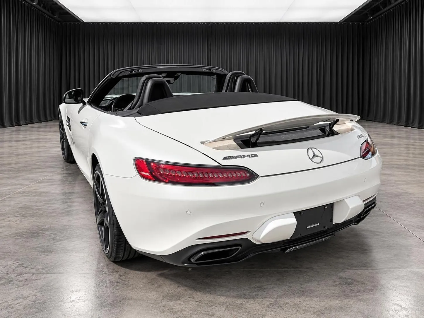 Mercedes-Benz AMG GT photo 22