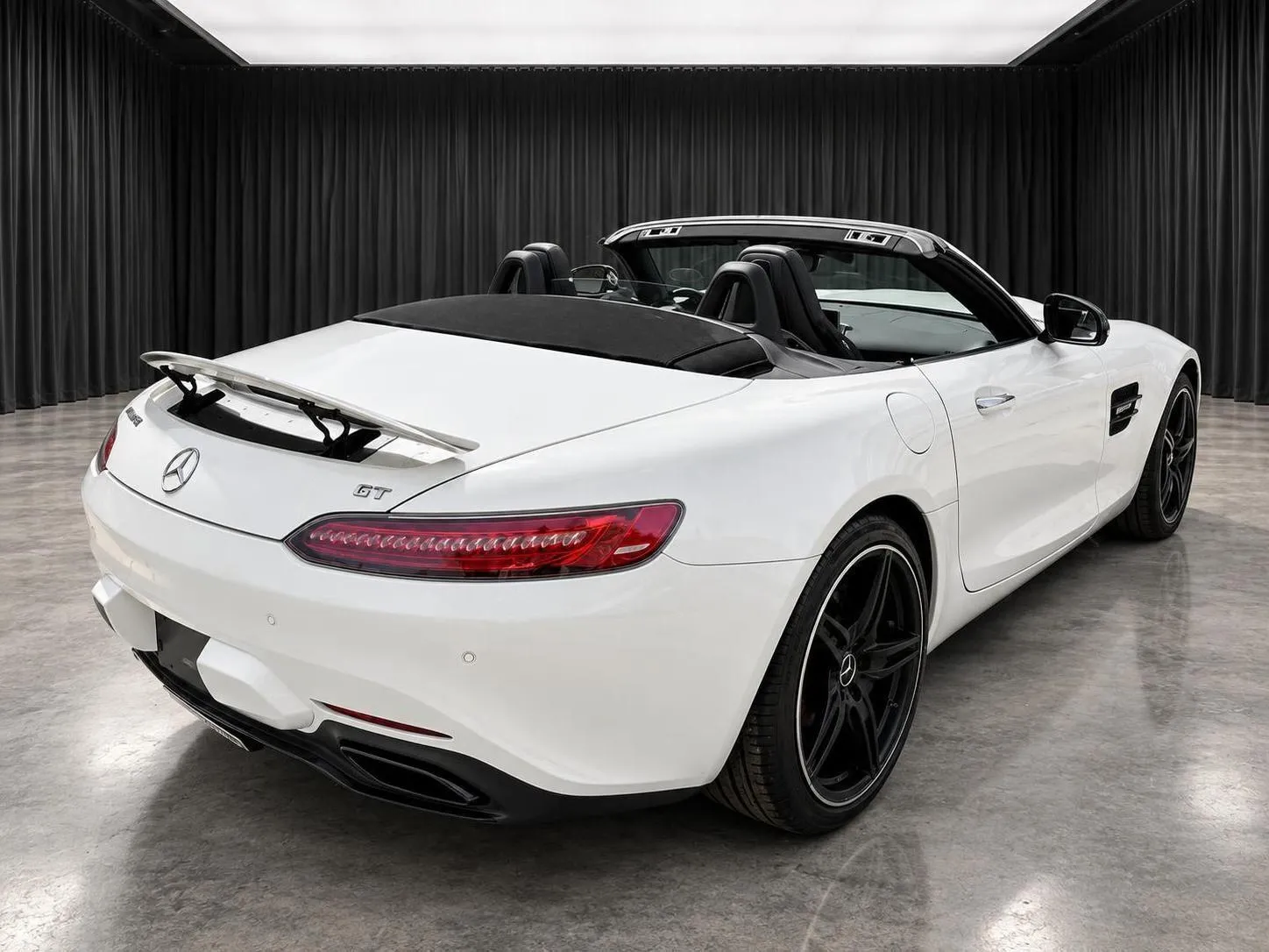 Mercedes-Benz AMG GT photo 23