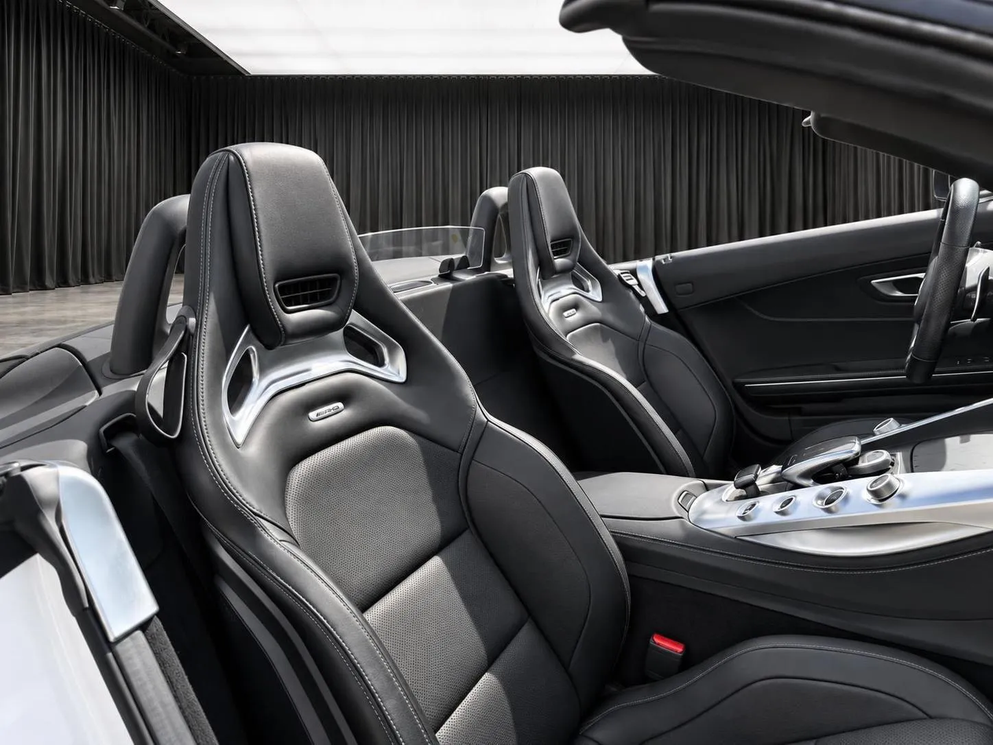 Mercedes-Benz AMG GT photo 29