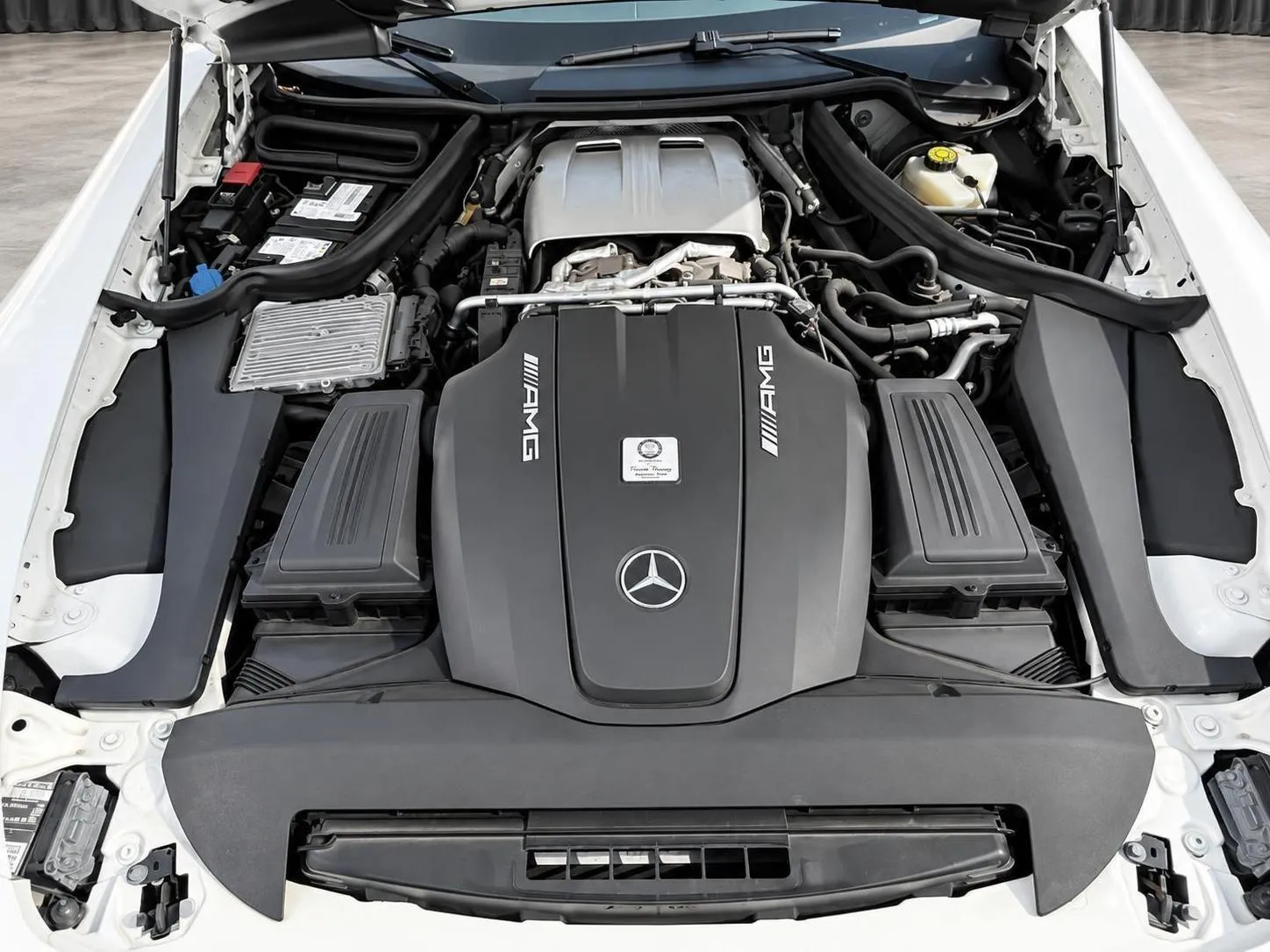 Mercedes-Benz AMG GT photo 31