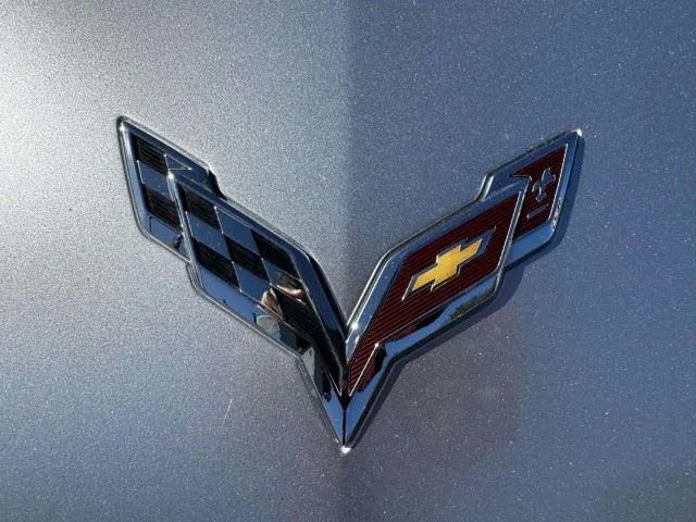 Chevrolet Corvette photo 13