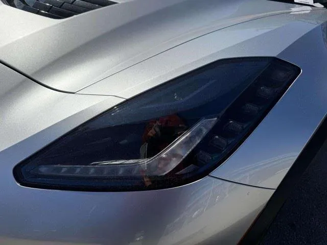 Chevrolet Corvette photo 15