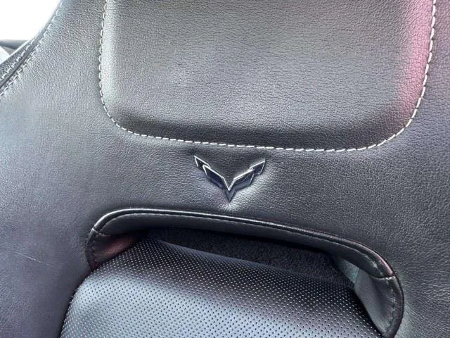 Chevrolet Corvette photo 27