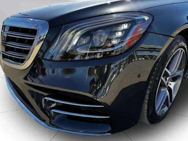 Mercedes-Benz S-Class photo 12
