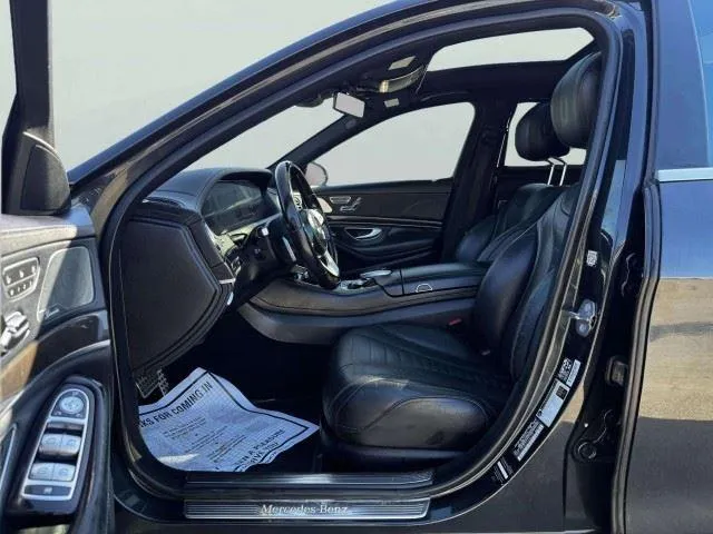 Mercedes-Benz S-Class photo 17