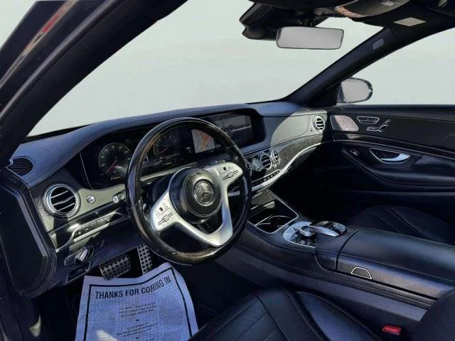 Mercedes-Benz S-Class photo 20