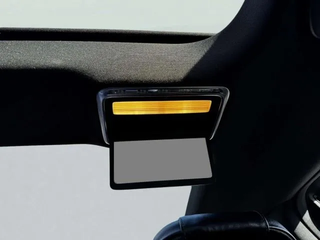 Mercedes-Benz S-Class photo 39