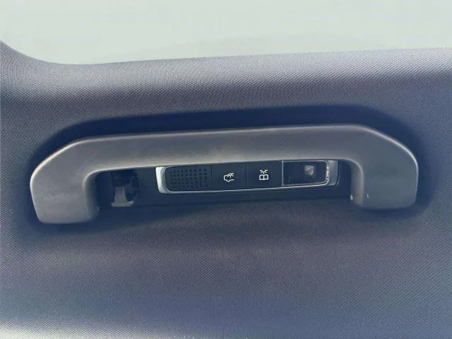 Mercedes-Benz S-Class photo 40