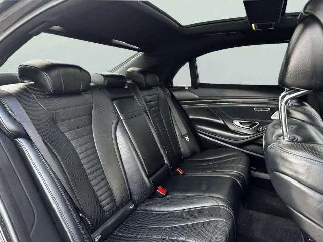 Mercedes-Benz S-Class photo 44