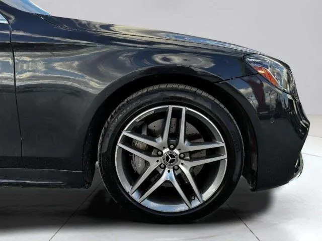Mercedes-Benz S-Class photo 55