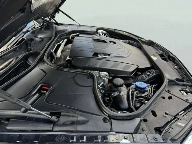 Mercedes-Benz S-Class photo 59