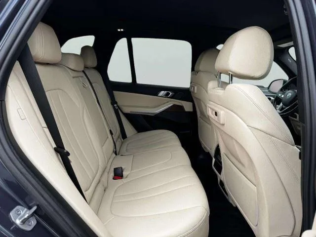 BMW X5 photo 46