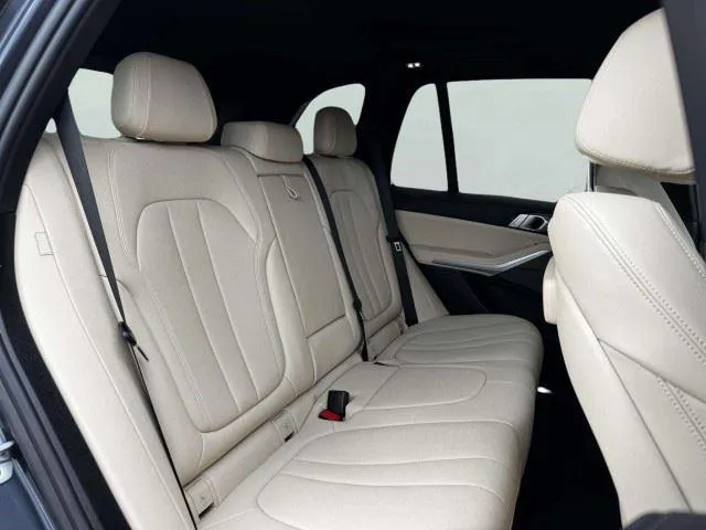 BMW X5 photo 48