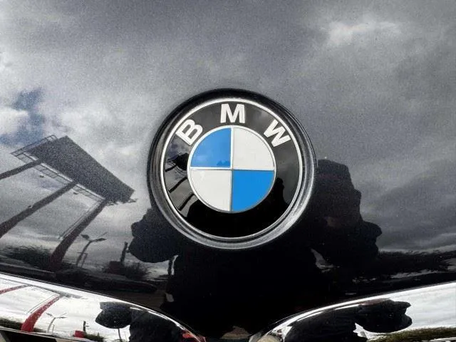 BMW X5 photo 12