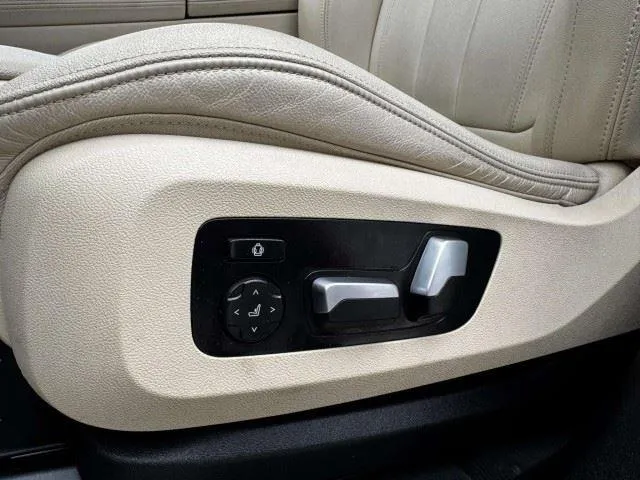 BMW X5 photo 22