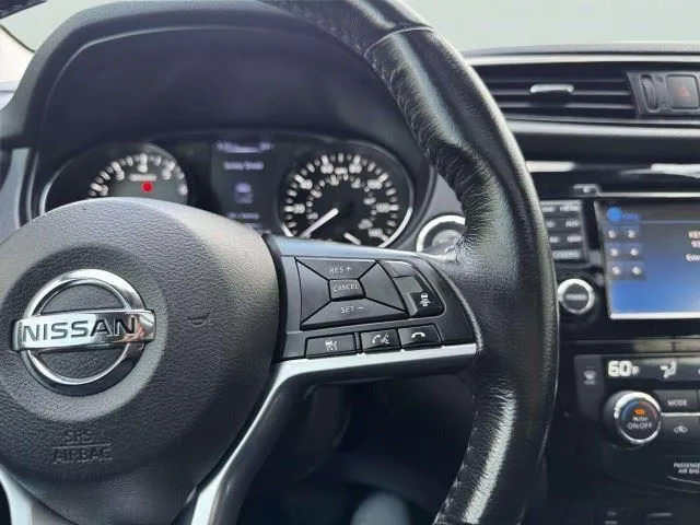 Nissan Rogue Sport photo 26