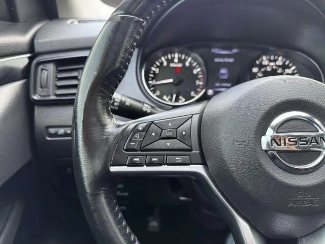 Nissan Rogue Sport photo 27