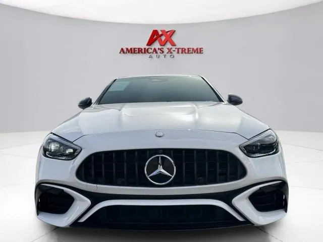 Mercedes-Benz C-Class photo 12