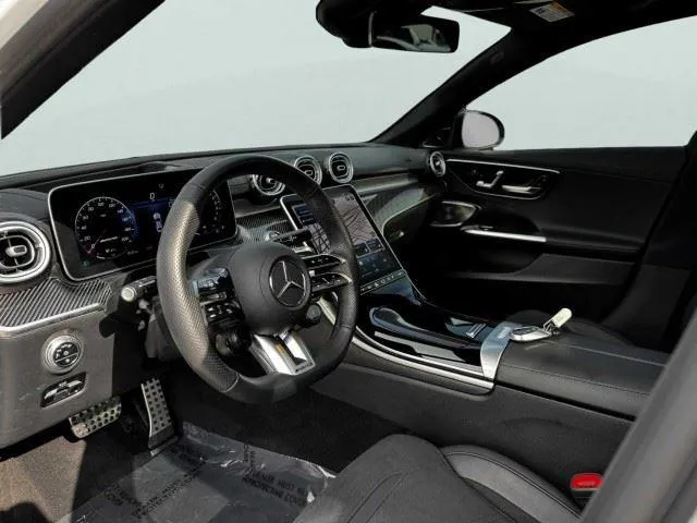 Mercedes-Benz C-Class photo 19