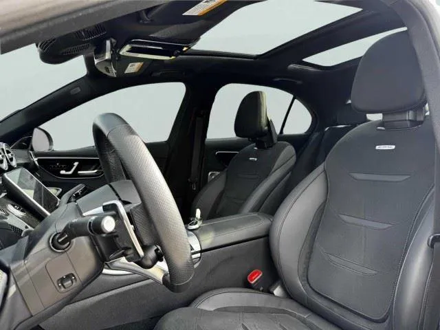 Mercedes-Benz C-Class photo 20