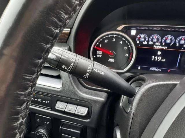 Chevrolet Suburban photo 26