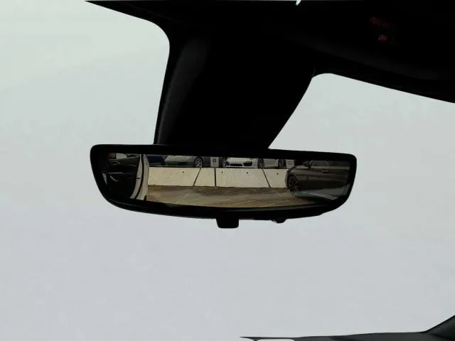Chevrolet Suburban photo 34