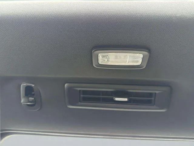 Chevrolet Suburban photo 44