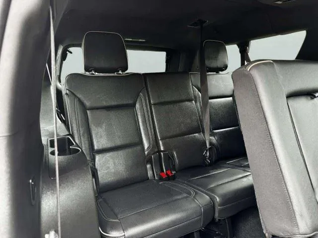 Chevrolet Suburban photo 49
