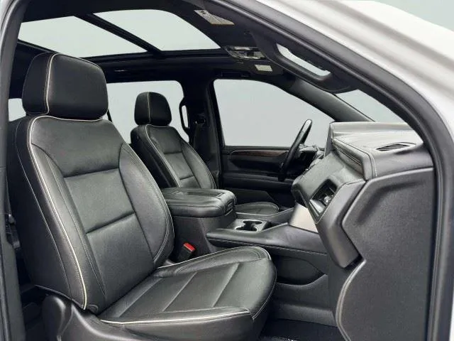 Chevrolet Suburban photo 54