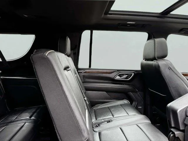 Chevrolet Suburban photo 59