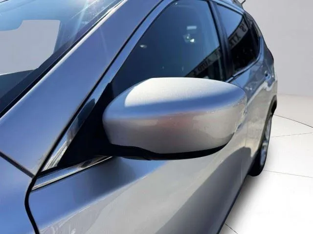 Nissan Rogue photo 14