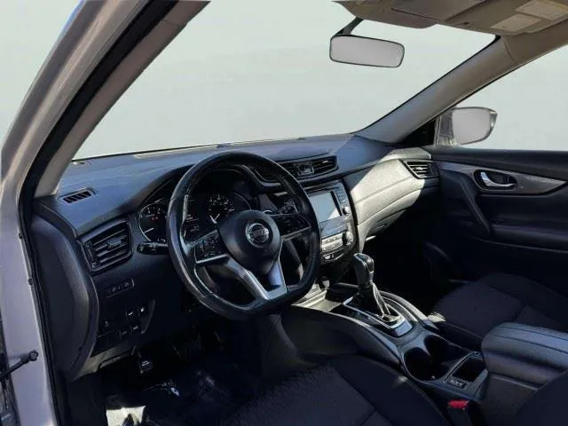 Nissan Rogue photo 21